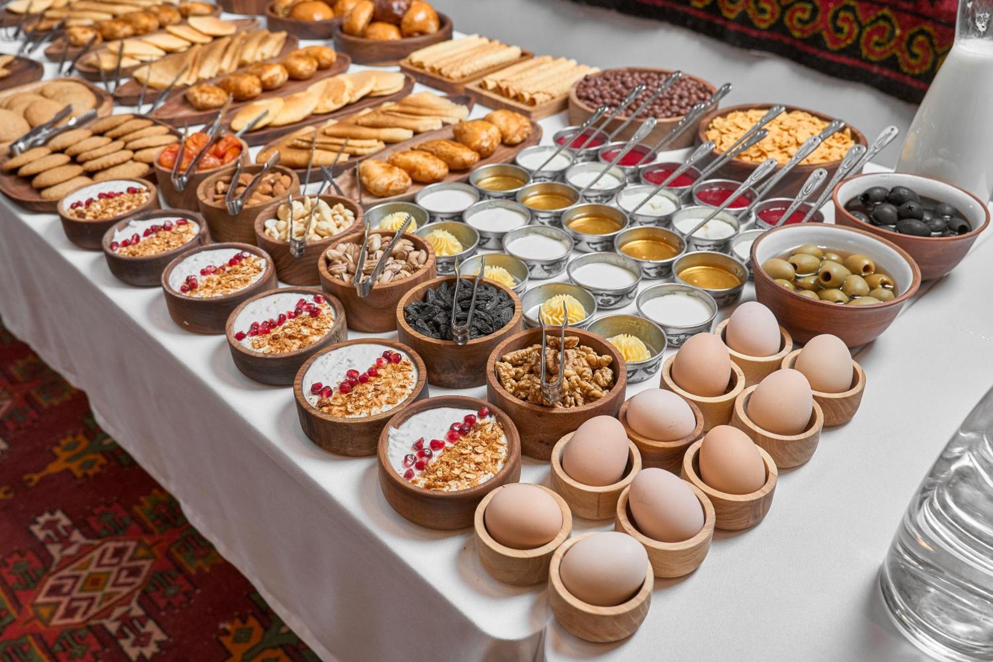 Kainar Hotel Shymkent Luaran gambar